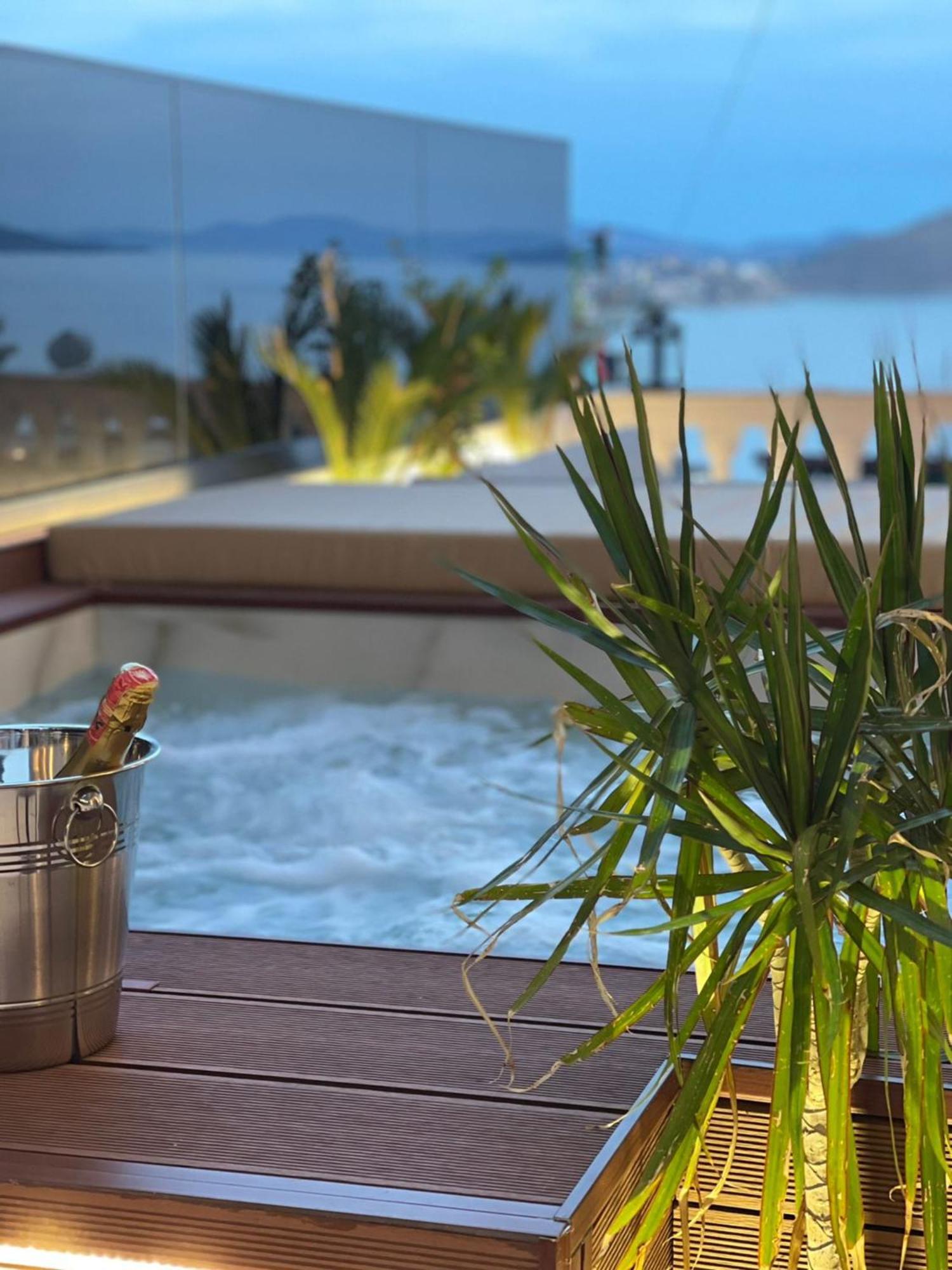 Mato Luxury Apartments Sarandë Eksteriør bilde